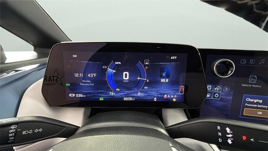 used 2025 Chevrolet Equinox EV car, priced at $24,989