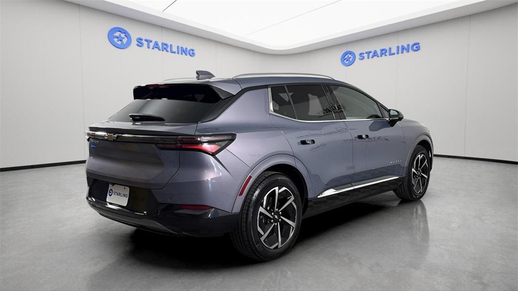 used 2025 Chevrolet Equinox EV car, priced at $24,989