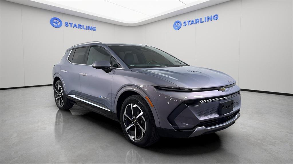 used 2025 Chevrolet Equinox EV car, priced at $24,989