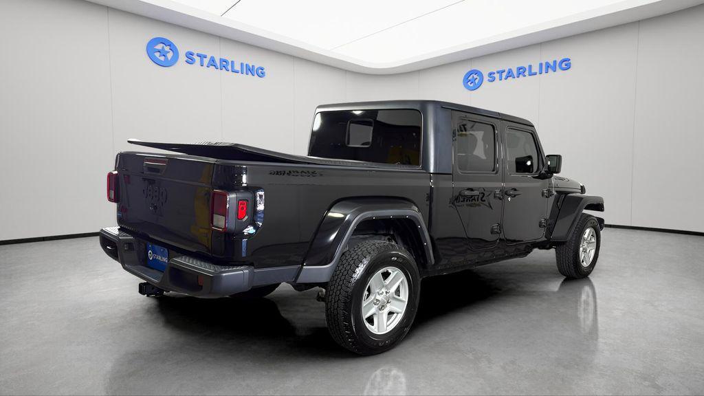 used 2022 Jeep Gladiator car, priced at $25,785