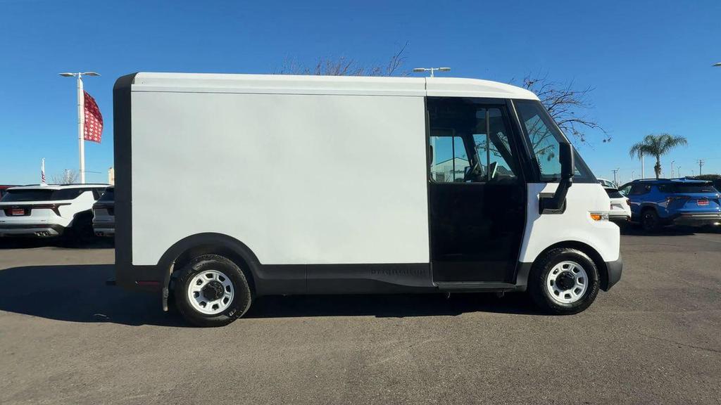 new 2025 Chevrolet BrightDrop 400 car, priced at $58,809