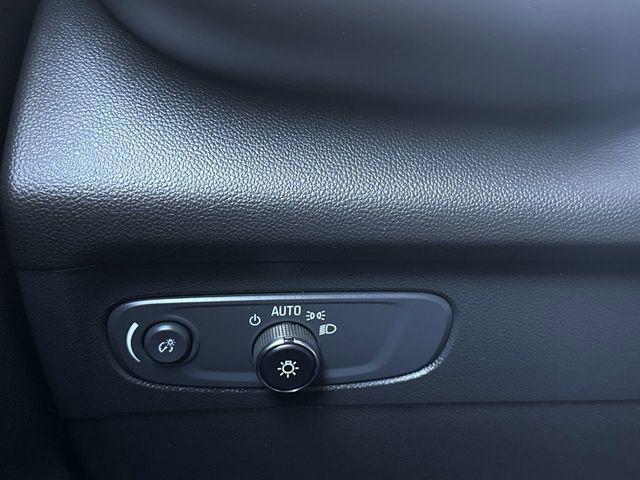 used 2023 Buick Envision car, priced at $20,750