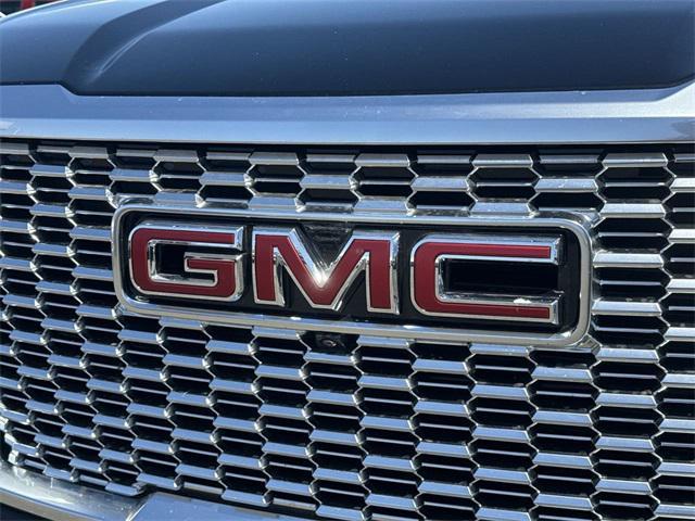 2021 Onyx Black GMC Yukon