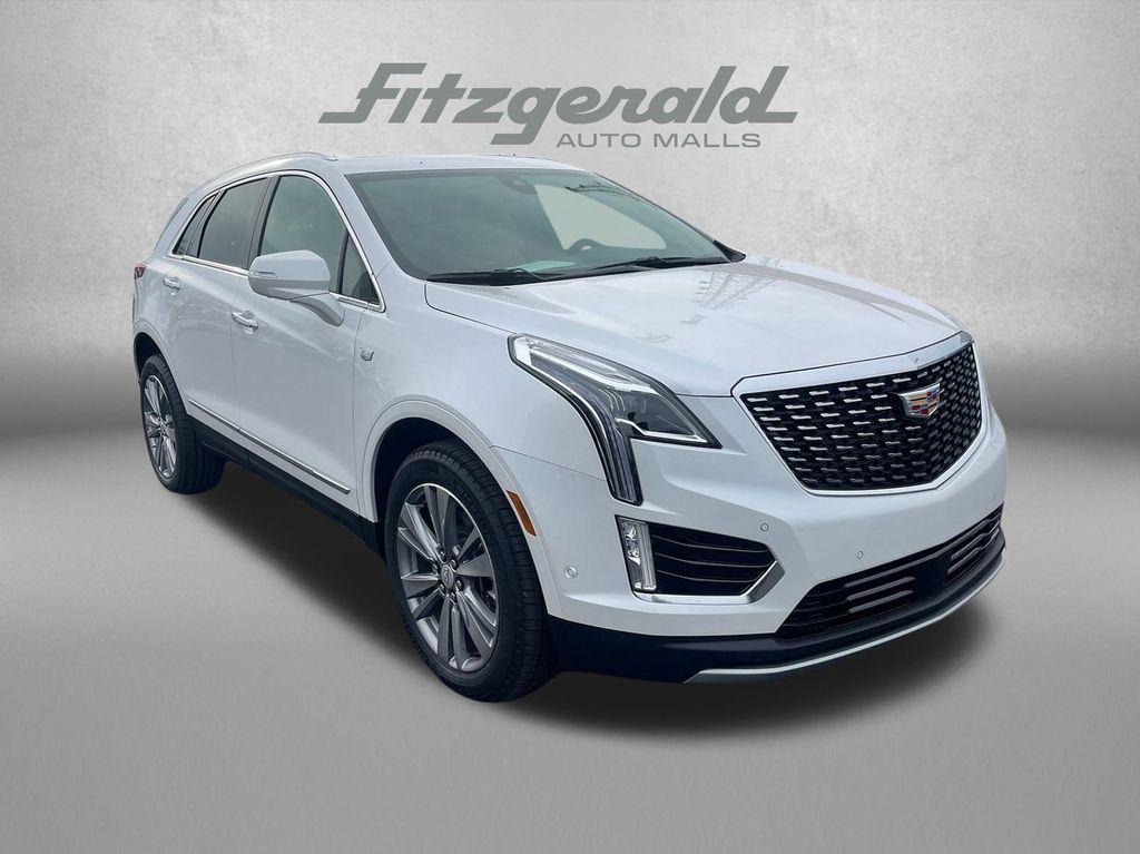new 2026 Cadillac XT5 car, priced at $60,840
