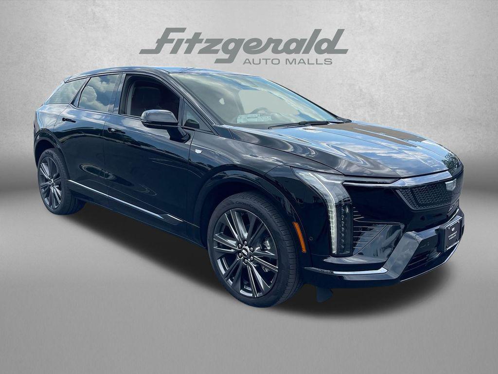 new 2025 Cadillac OPTIQ car, priced at $55,790