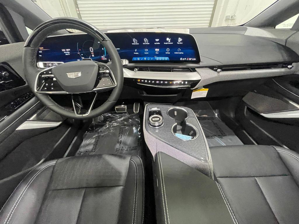 new 2025 Cadillac OPTIQ car, priced at $54,724