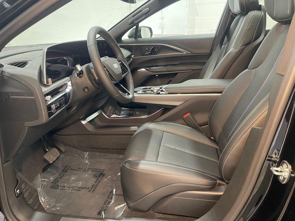 new 2025 Cadillac LYRIQ car, priced at $60,680