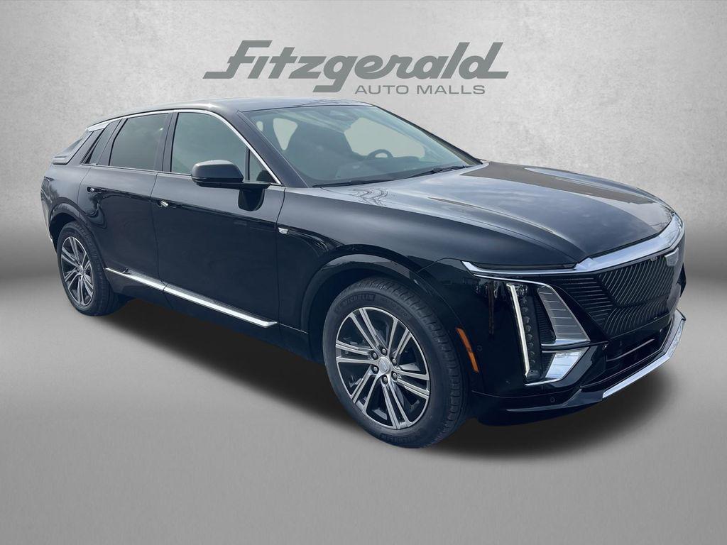 new 2025 Cadillac LYRIQ car, priced at $60,680