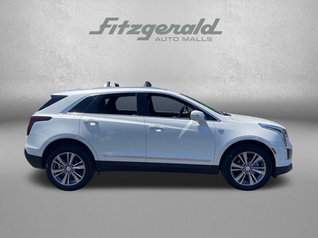 new 2026 Cadillac XT5 car, priced at $57,015