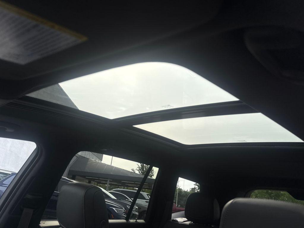 used 2025 Cadillac XT6 car, priced at $55,289