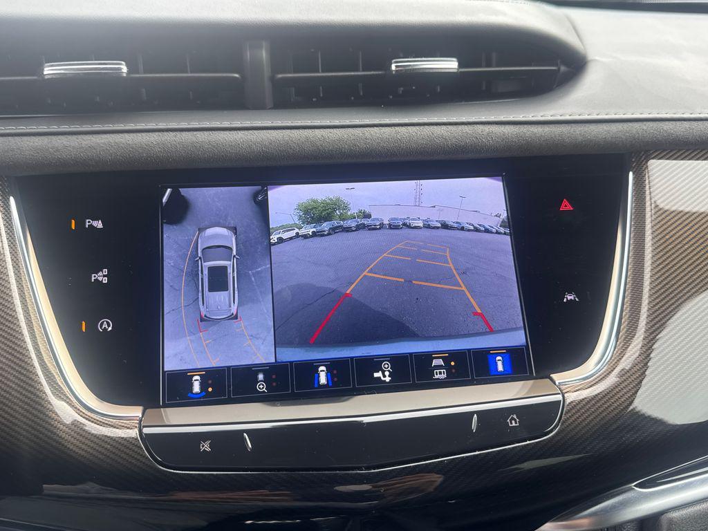 used 2025 Cadillac XT6 car, priced at $55,289