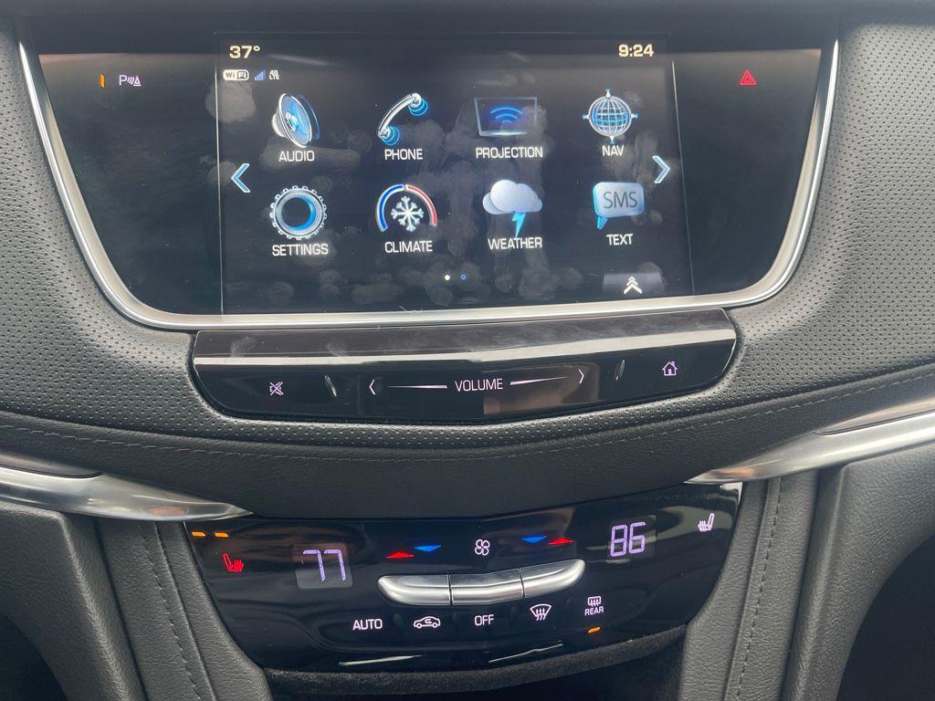 used 2019 Cadillac XT5 car, priced at $19,990