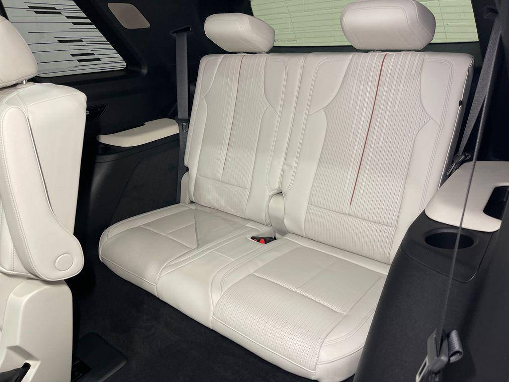 new 2026 Cadillac VISTIQ car, priced at $81,206