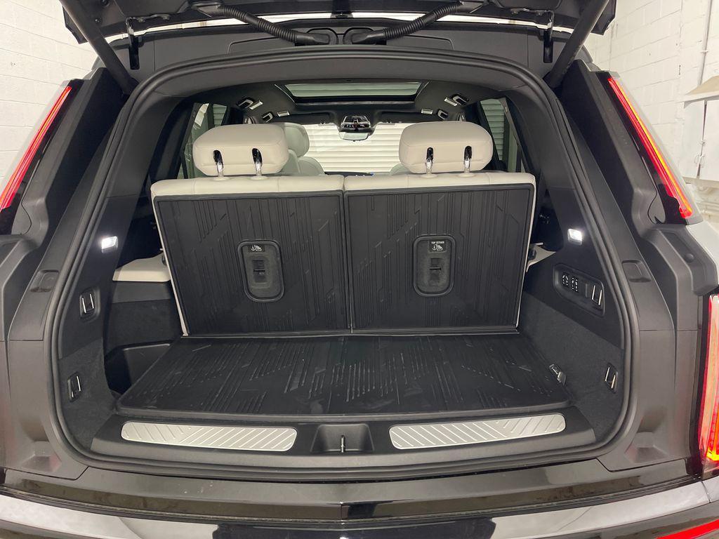 new 2026 Cadillac VISTIQ car, priced at $81,206