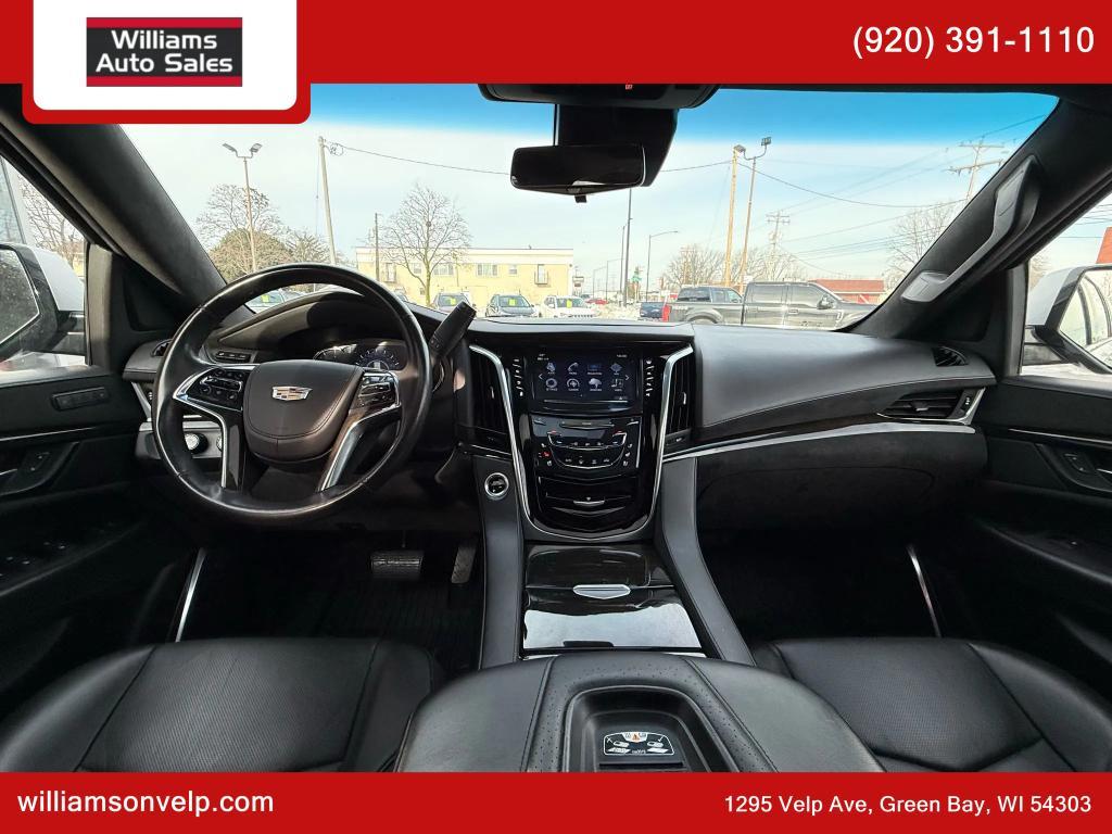 used 2019 Cadillac Escalade ESV car, priced at $33,999