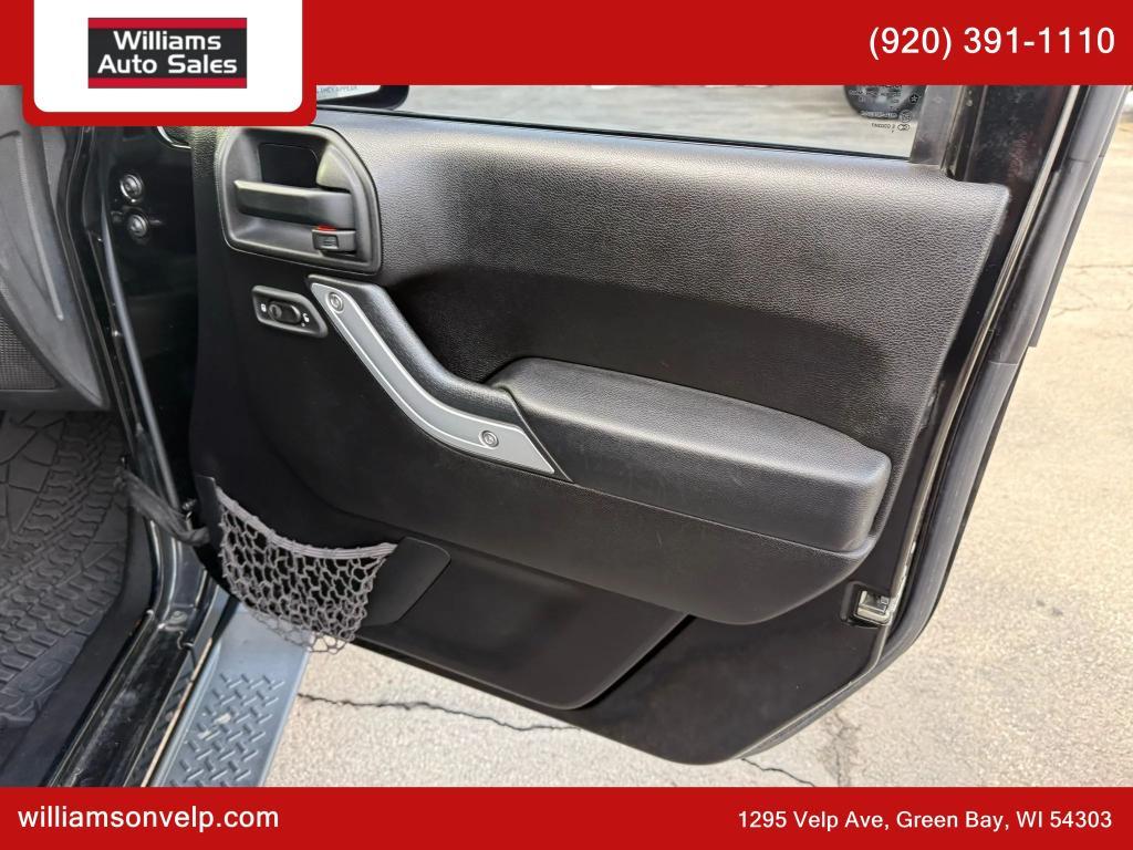 used 2013 Jeep Wrangler Unlimited car, priced at $16,750