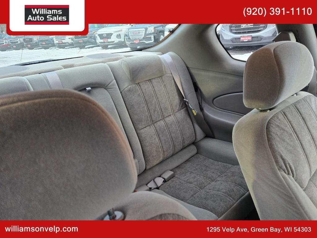 used 2005 Chevrolet Monte Carlo car, priced at $7,999