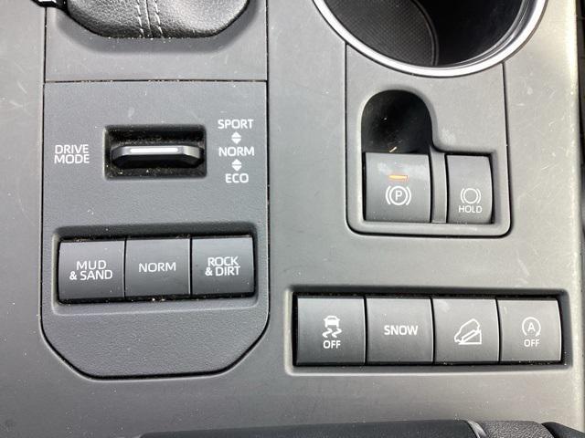 used 2022 Toyota Highlander car, priced at $33,990