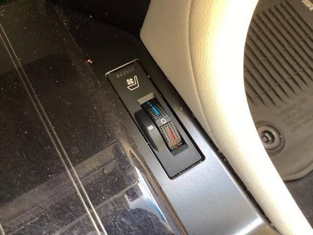 used 2022 Lexus GX 460 car, priced at $41,990