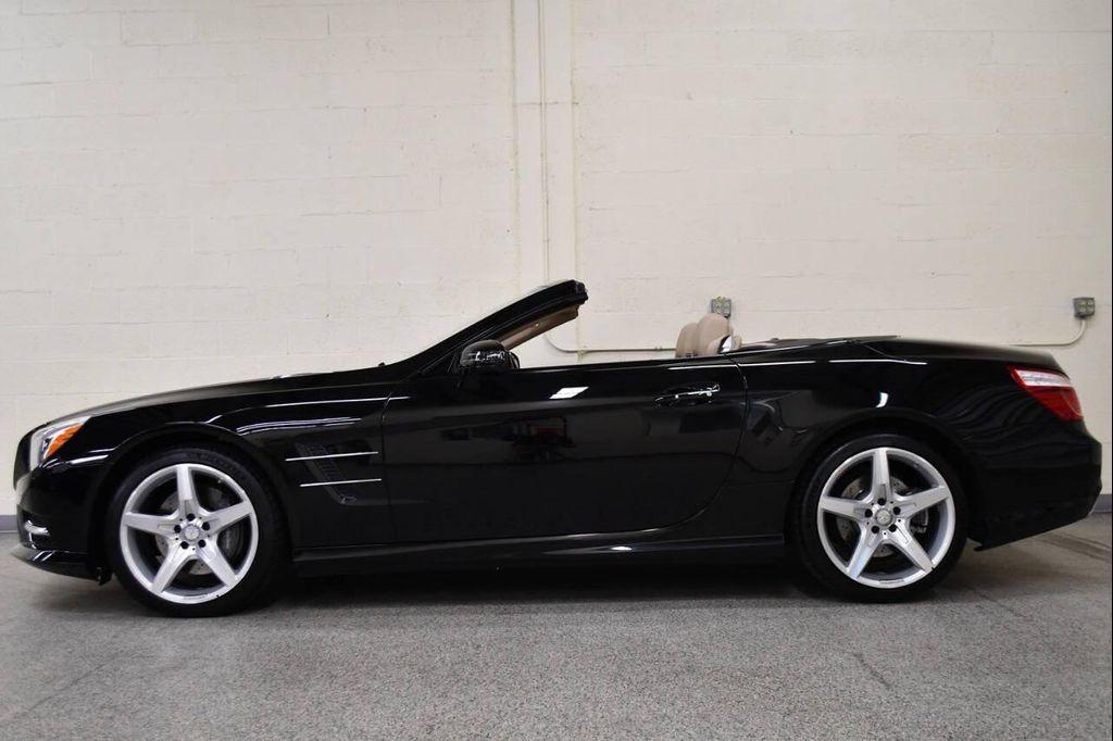used 2016 Mercedes-Benz SL 550 car, priced at $45,900