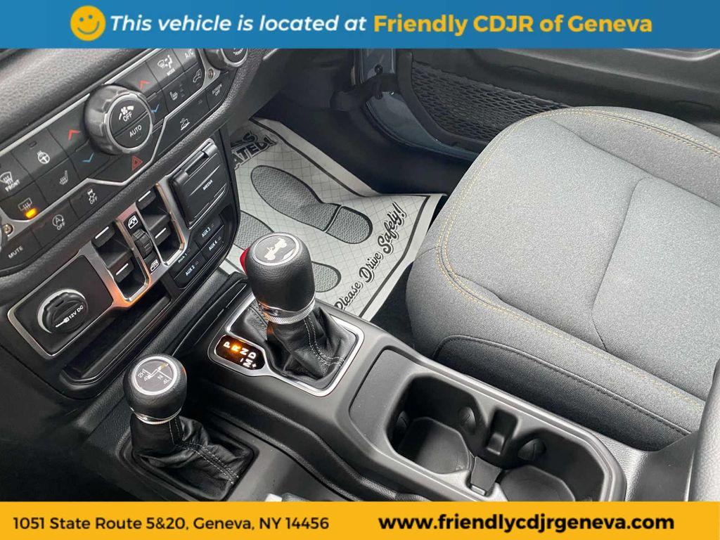 new 2026 Jeep Wrangler car, priced at $48,585