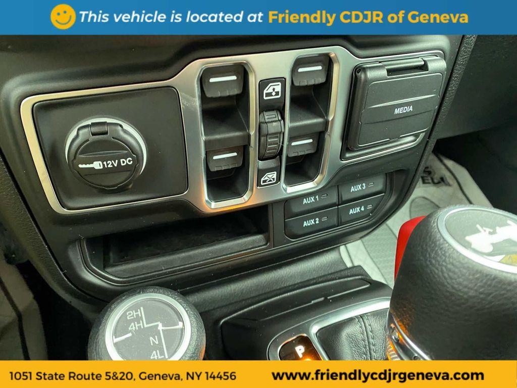 new 2026 Jeep Wrangler car, priced at $48,585