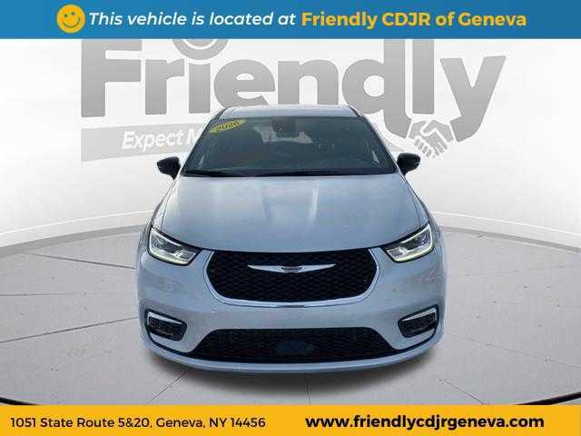 new 2026 Chrysler Pacifica car, priced at $51,275