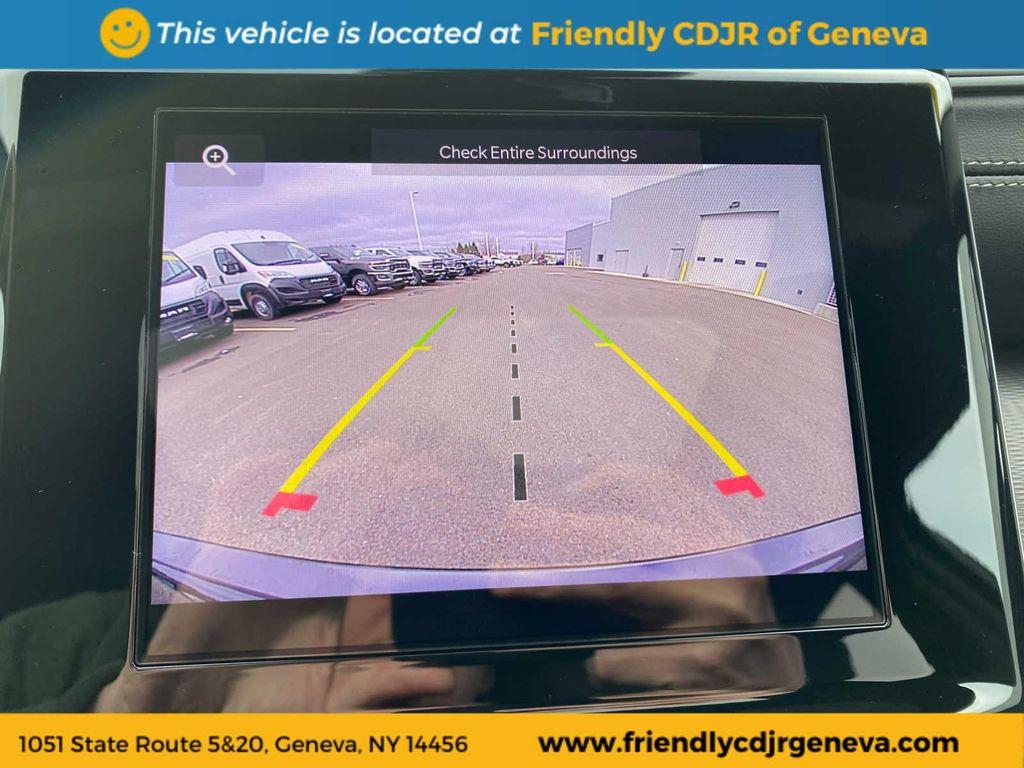 new 2025 Jeep Grand Cherokee car, priced at $43,409