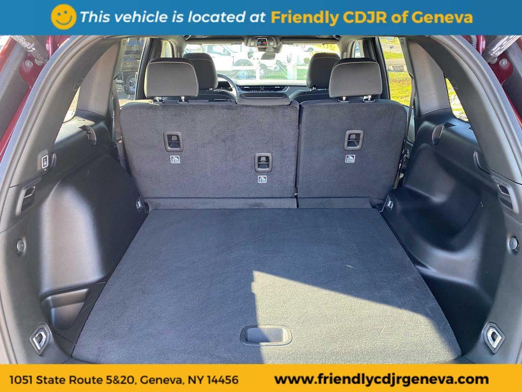 used 2025 Jeep Grand Cherokee car, priced at $42,395