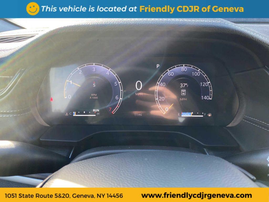 new 2026 Jeep Grand Cherokee car, priced at $47,406