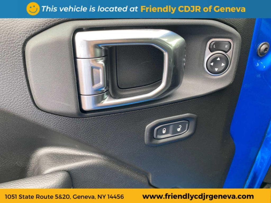 new 2026 Jeep Wrangler car, priced at $53,585