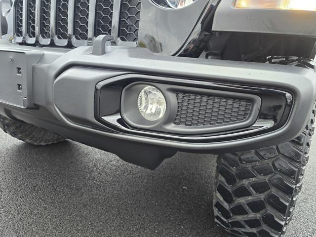 used 2022 Jeep Gladiator car, priced at $31,795