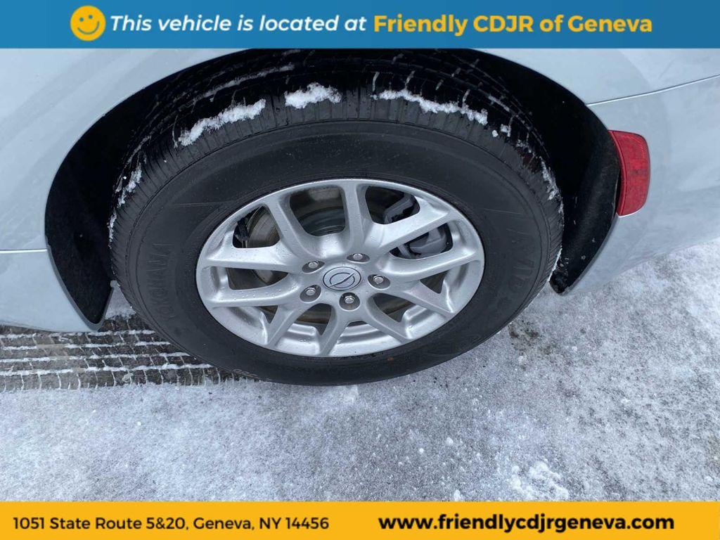 new 2026 Chrysler Pacifica car, priced at $48,087