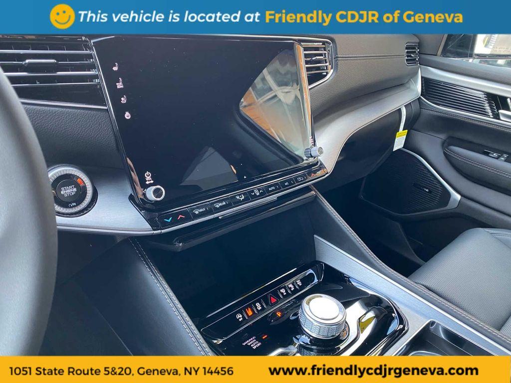 new 2026 Jeep Grand Wagoneer car, priced at $70,118