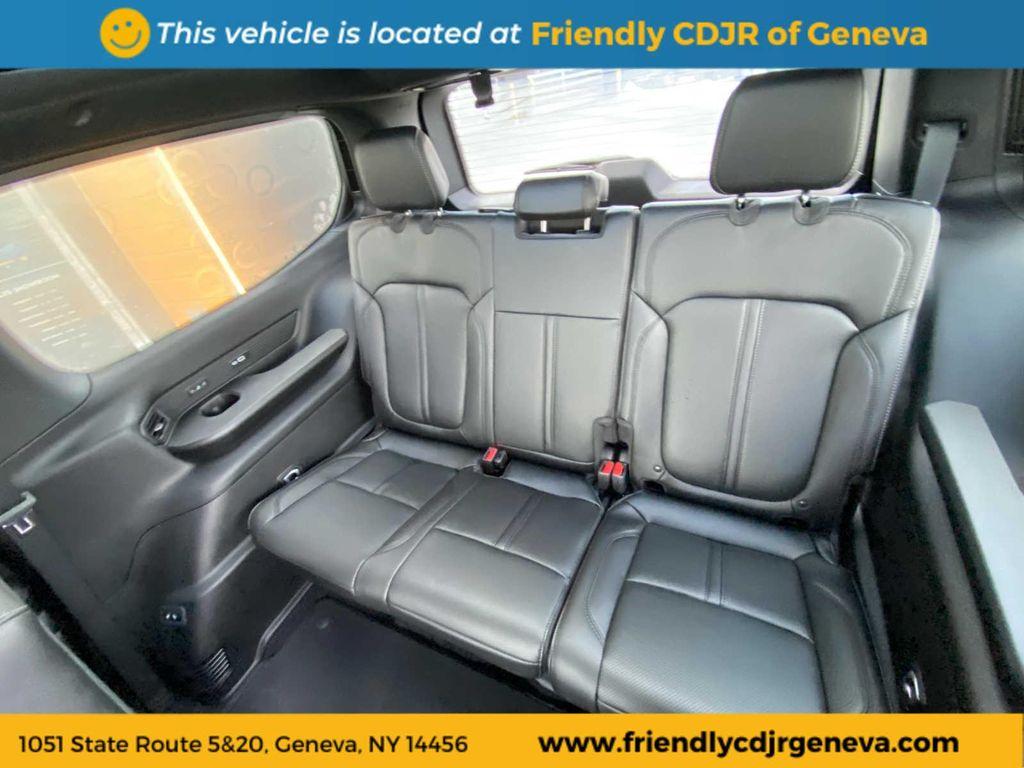 new 2026 Jeep Grand Wagoneer car, priced at $70,118