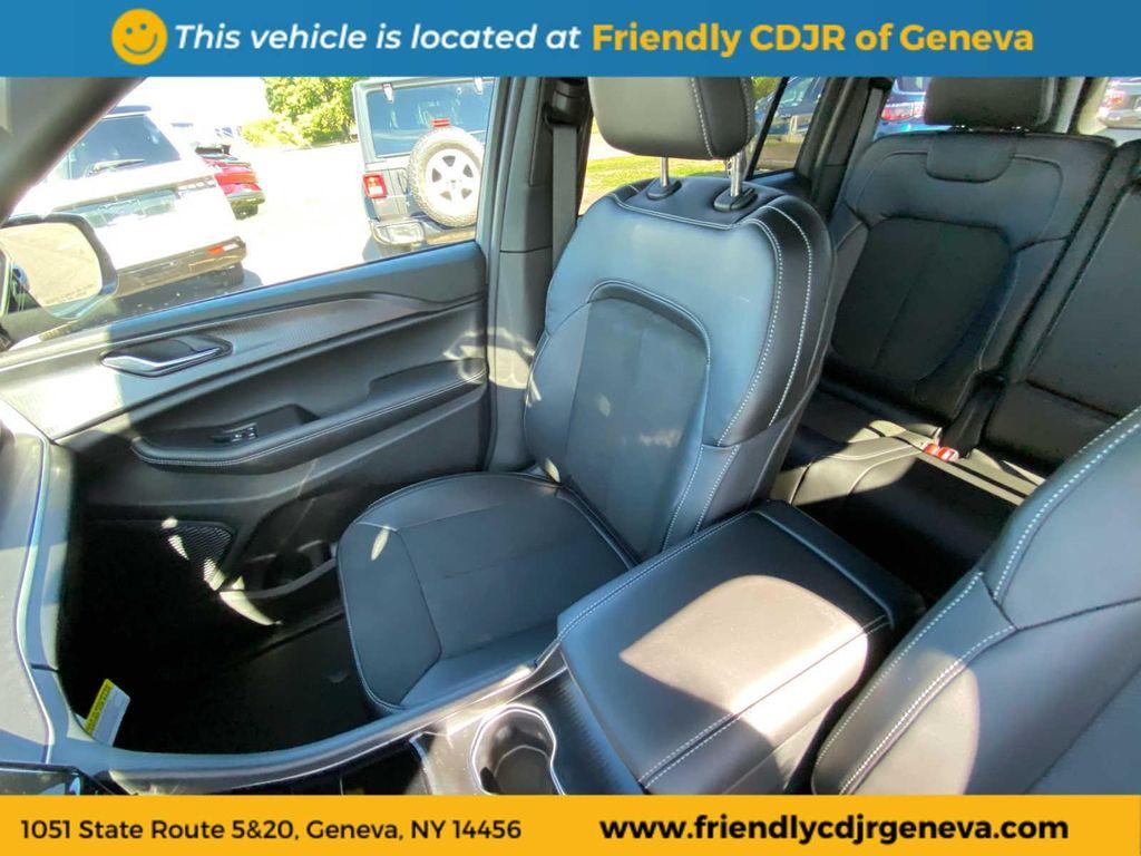 used 2025 Jeep Grand Cherokee car, priced at $45,995