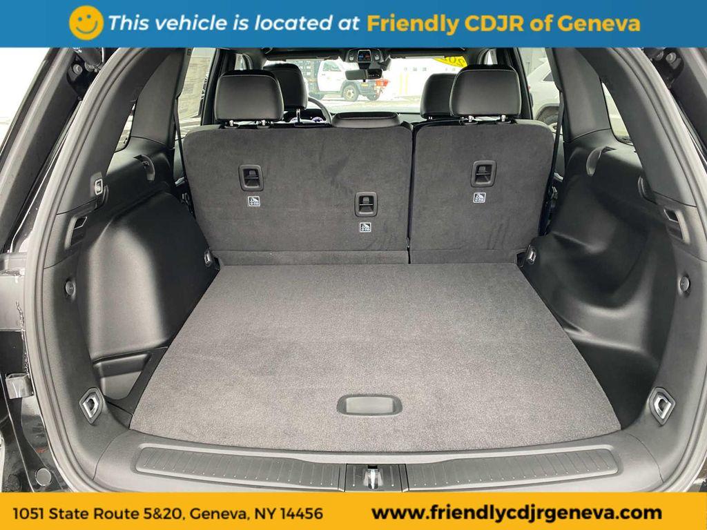 new 2025 Jeep Grand Cherokee car, priced at $53,256