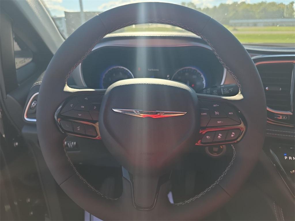 used 2024 Chrysler Pacifica car, priced at $41,588