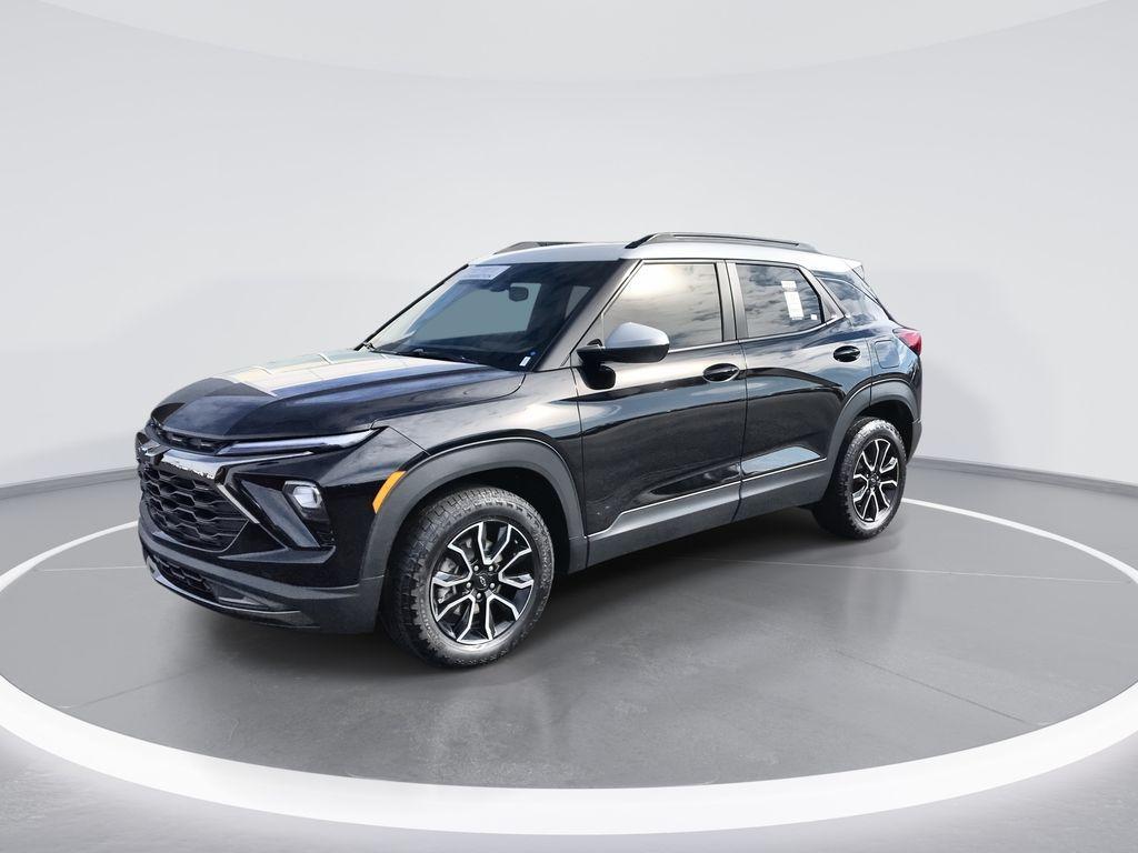 used 2024 Chevrolet TrailBlazer car, priced at $23,565
