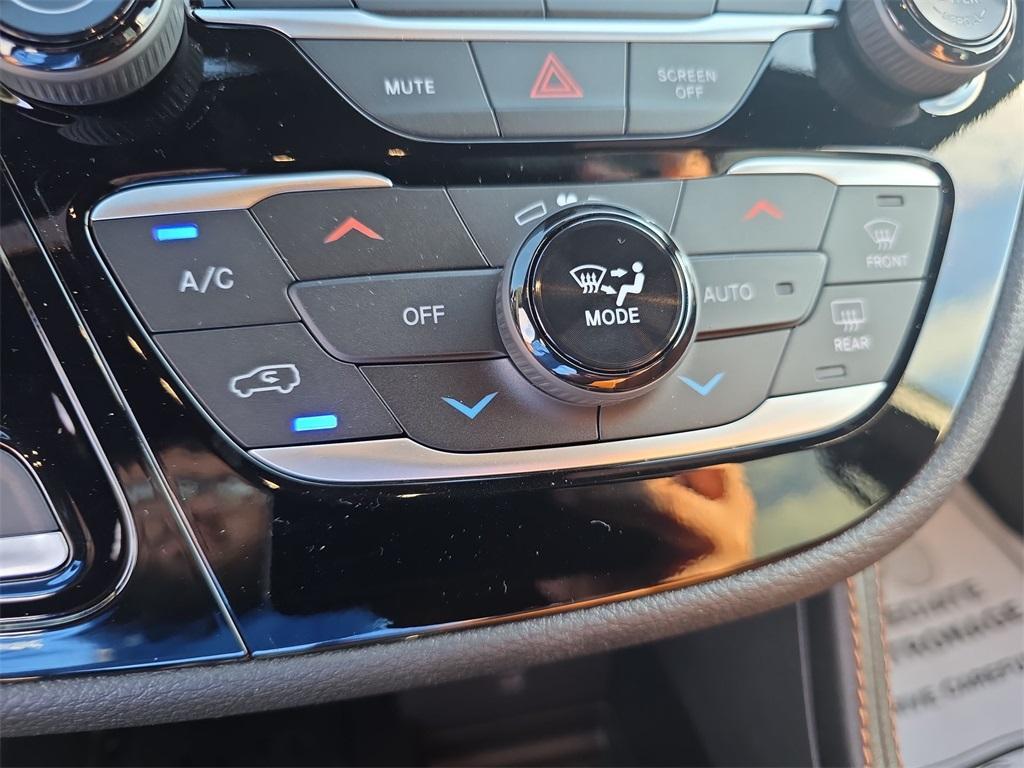 new 2026 Chrysler Pacifica car, priced at $50,480