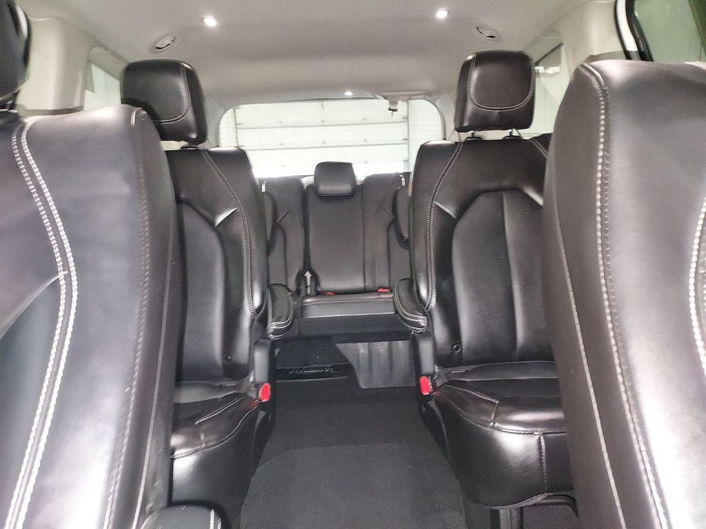 used 2024 Chrysler Pacifica car, priced at $32,138