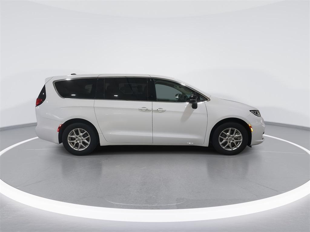 used 2024 Chrysler Pacifica car, priced at $35,970