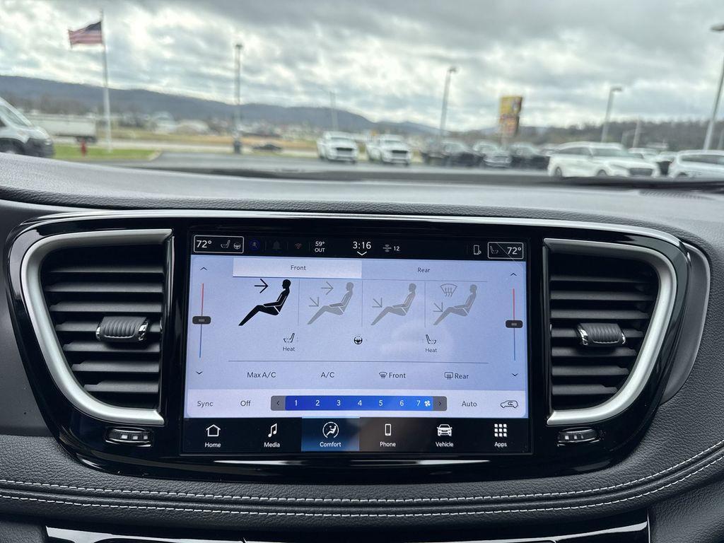 new 2026 Chrysler Pacifica car, priced at $39,665