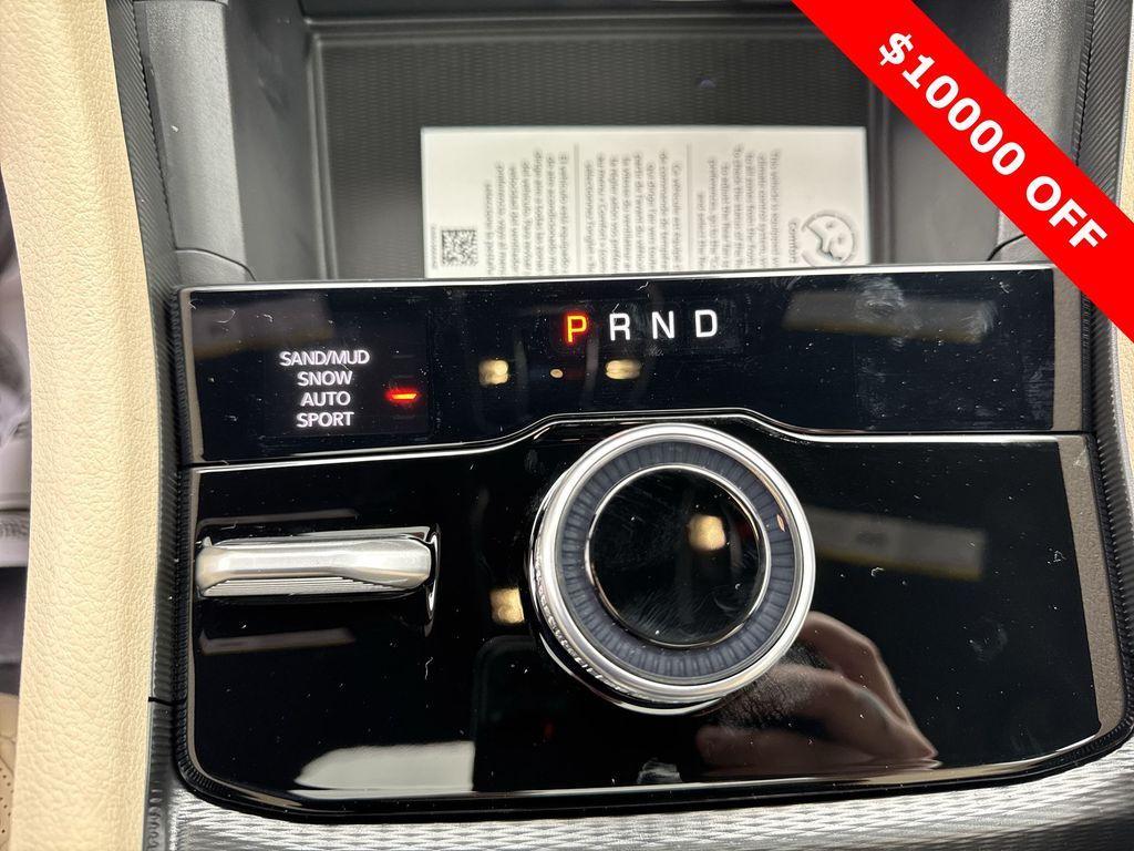 new 2025 Jeep Grand Cherokee L car, priced at $53,685