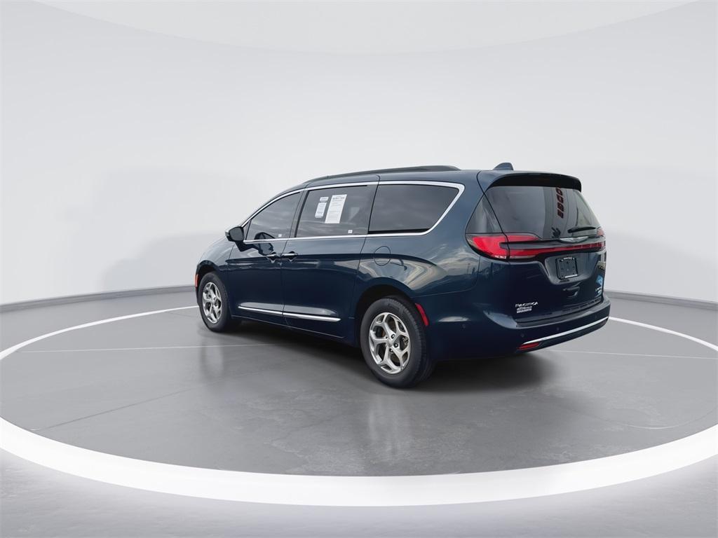used 2022 Chrysler Pacifica car, priced at $34,168