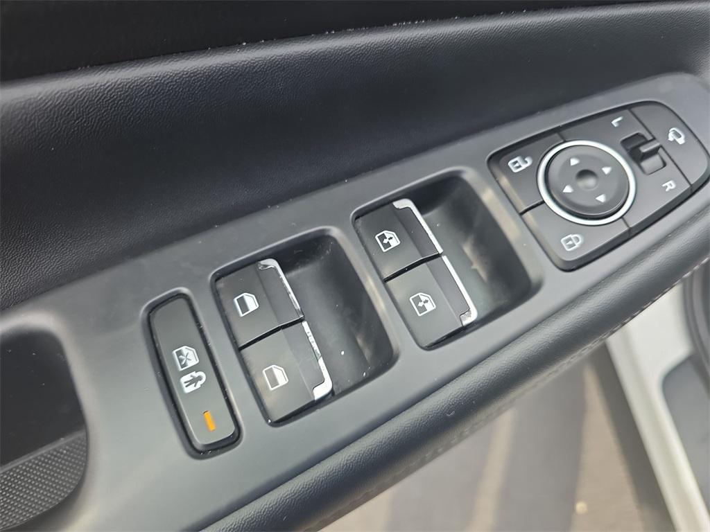 used 2023 Hyundai Santa Fe car, priced at $27,860