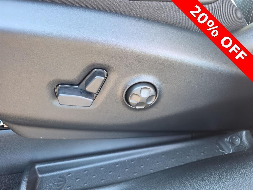 new 2026 Chrysler Pacifica car, priced at $44,604