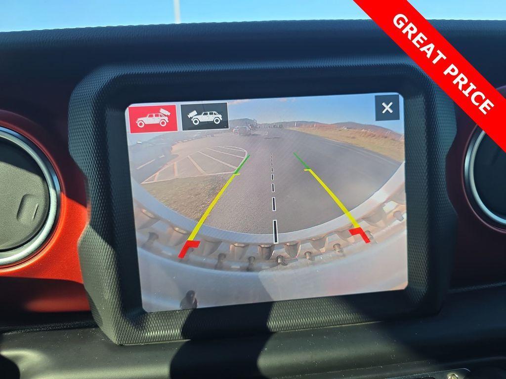 used 2021 Jeep Wrangler Unlimited car, priced at $34,995