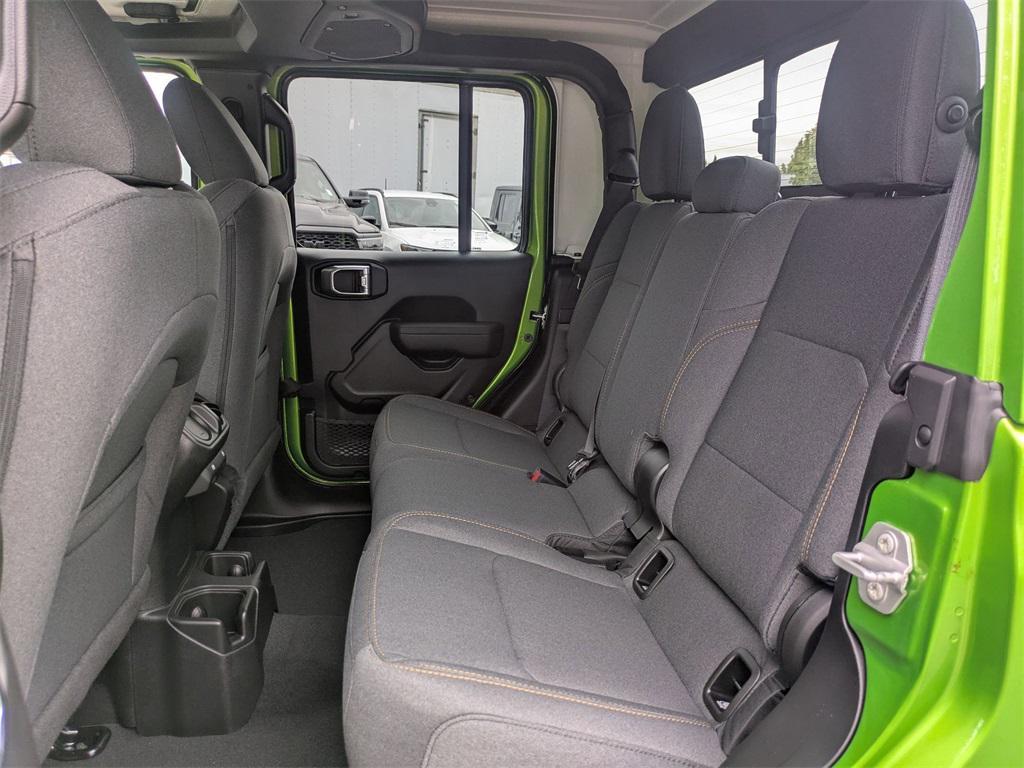 new 2025 Jeep Gladiator car, priced at $41,999