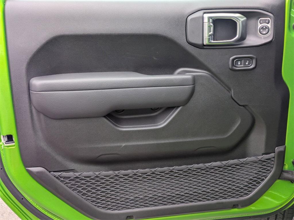 new 2025 Jeep Gladiator car, priced at $41,999